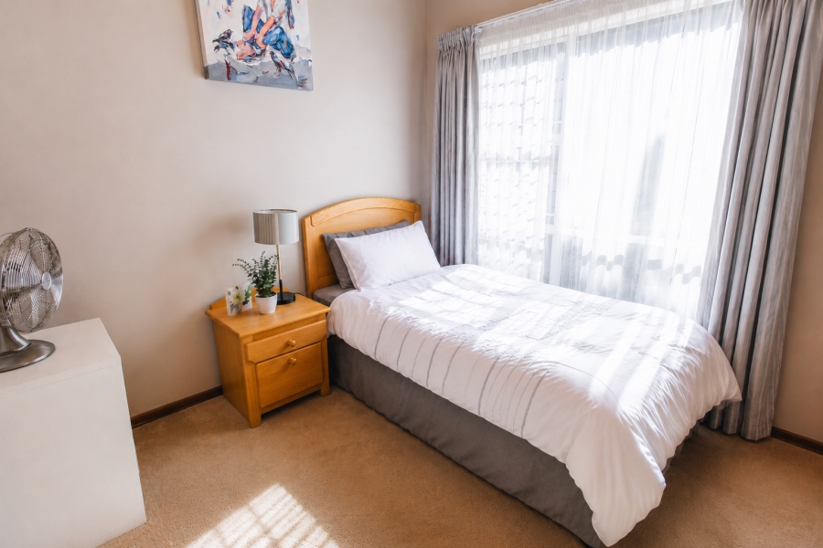 4 Bedroom Property for Sale in Heuwelsig Free State